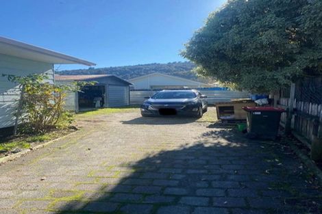 Photo of property in 19 Crystal Place, Pukehangi, Rotorua, 3015