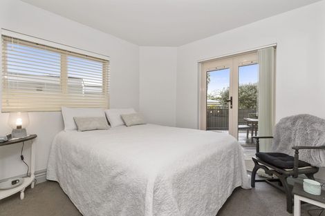 Photo of property in 10 Andrea Place, Sunnyhills, Auckland, 2010