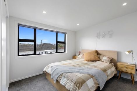Photo of property in 8/489 Riverside Drive, Fairfield, Lower Hutt, 5011