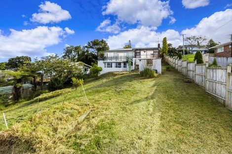 Photo of property in 70 Chivalry Road, Glenfield, Auckland, 0629