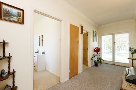 Photo of property in 35 Manchester Street, Takaro, Palmerston North, 4412
