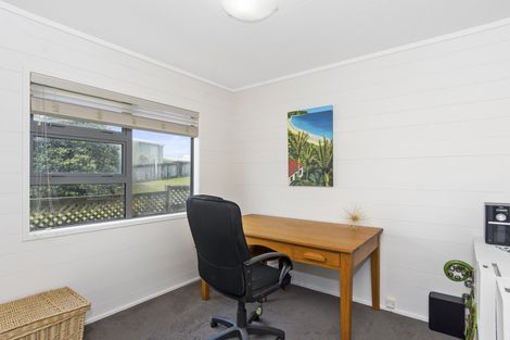 Photo of property in 355 Pukehina Parade, Pukehina, Te Puke, 3189