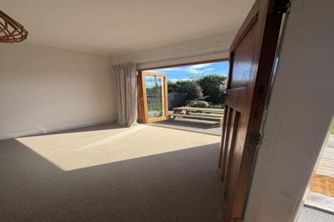 Photo of property in 4 Glasgow Street, Phillipstown, Christchurch, 8011