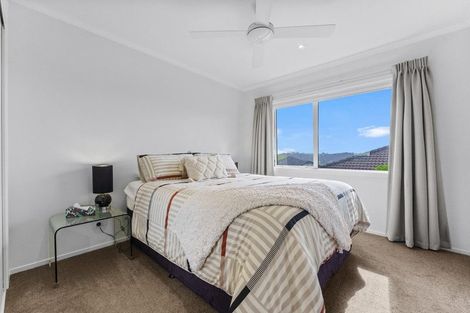 Photo of property in 10a Mackay Drive, Greenhithe, Auckland, 0632