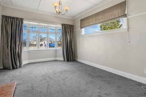 Photo of property in 24 Queen Street, Winton, 9720