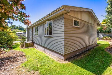 Photo of property in 28 Whakawhiti Street, Marfell, New Plymouth, 4310