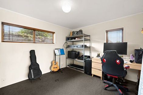 Photo of property in 2/84 Comries Road, Chartwell, Hamilton, 3210