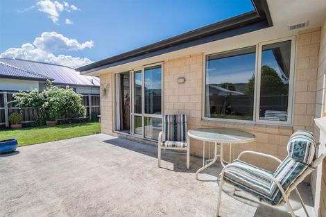Photo of property in 36 Rhodes Street, Waimate, 7924