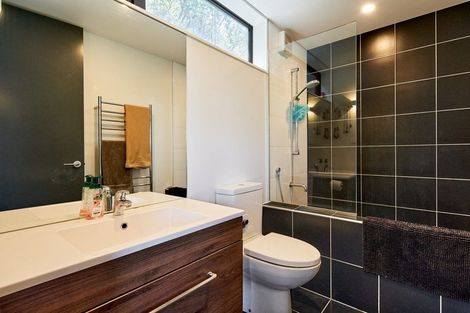 Photo of property in 196 The Esplanade, Island Bay, Wellington, 6023