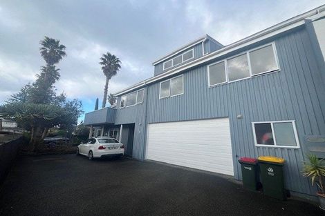 Photo of property in 49b The Esplanade, Eastern Beach, Auckland, 2012