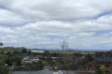 Photo of property in 25a Kyle Road, Greenhithe, Auckland, 0632