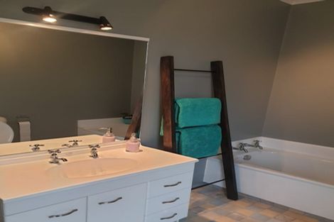 Photo of property in 16 Tawa Street, Gonville, Whanganui, 4501