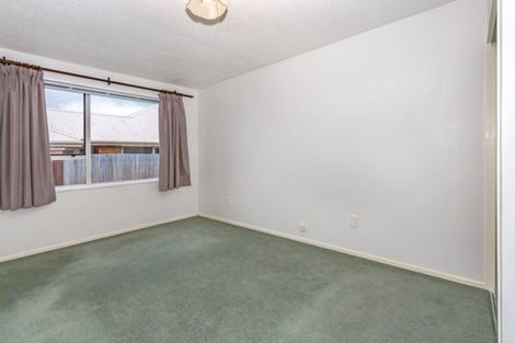 Photo of property in 1/452 Harewood Road, Harewood, Christchurch, 8051