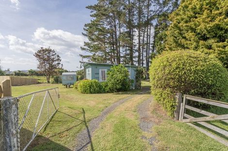 Photo of property in 5a Ocean Beach Road, Tairua, 3508