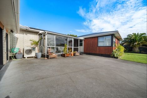Photo of property in 33e Sanders Avenue, Westown, New Plymouth, 4310