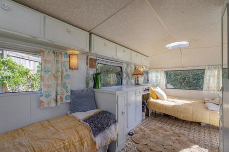 Photo of property in 56 Hahei Beach Road, Hahei, Whitianga, 3591