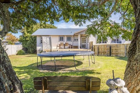 Photo of property in 67 Donovan Road, Paraparaumu Beach, Paraparaumu, 5032