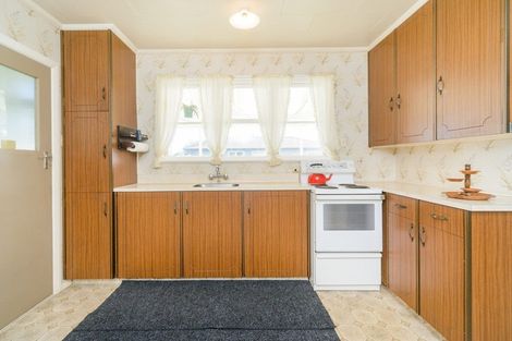 Photo of property in 7 College Street, Awapuni, Palmerston North, 4412