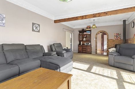 Photo of property in 12 Walsh Street, Forest Lake, Hamilton, 3200