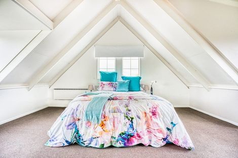 Photo of property in 11 Sunny Crescent, Huapai, Kumeu, 0810