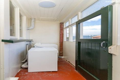 Photo of property in 7b Trent Avenue, North Dunedin, Dunedin, 9016