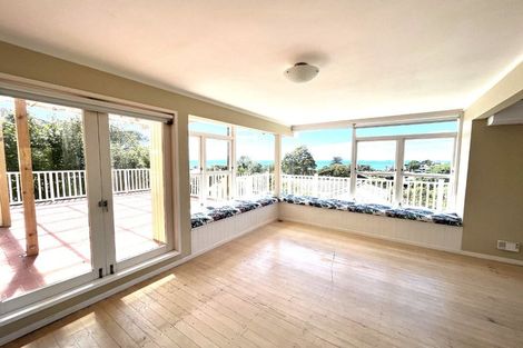 Photo of property in 15a Park Rise, Campbells Bay, Auckland, 0630