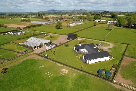 Photo of property in 27c Marshmeadow Road, Newstead, Hamilton, 3286