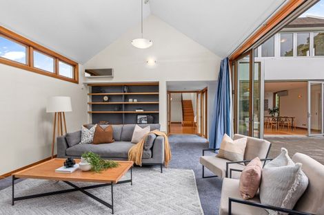 Photo of property in 17 Makora Street, Fendalton, Christchurch, 8041