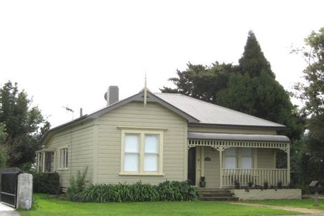 Photo of property in 211 Lascelles Street, Saint Leonards, Hastings, 4120