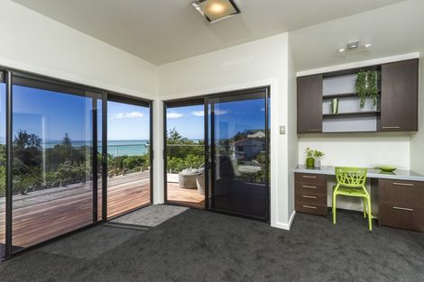 Photo of property in 16 Montrose Drive, Atawhai, Nelson, 7010