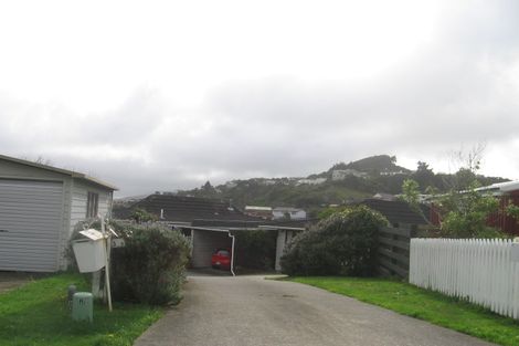 Photo of property in 32b Transom Close, Whitby, Porirua, 5024
