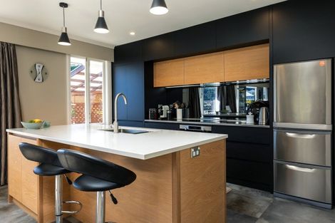 Photo of property in 14 Seaview Crescent, Picton, 7220