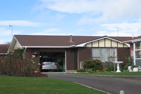 Photo of property in 16a Woodfield Avenue, Roslyn, Palmerston North, 4414