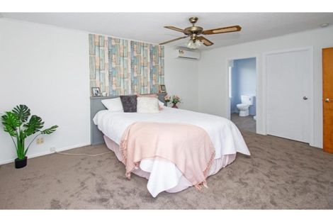 Photo of property in 50 Watts Road, Manurewa, Auckland, 2102