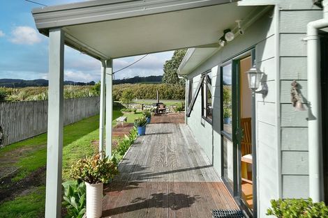 Photo of property in 49c Parakai Avenue, Parakai, 0830