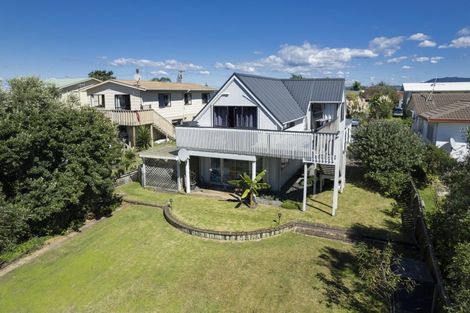 Photo of property in 1281 Papamoa Beach Road, Papamoa Beach, Papamoa, 3118