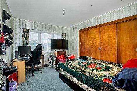 Photo of property in 27 Rosehill Drive, Rosehill, Papakura, 2113