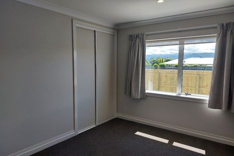 Photo of property in 5 Danske Close, Carterton, 5713