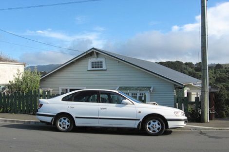 Photo of property in 60 Overtoun Terrace, Hataitai, Wellington, 6021