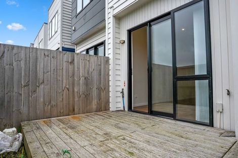 Photo of property in 2 Kairakau Street, Takanini, 2110