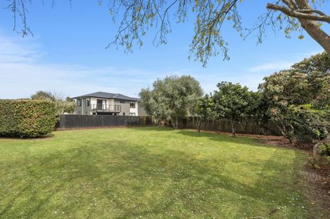Photo of property in 6 Houhere Place, Pukete, Hamilton, 3200