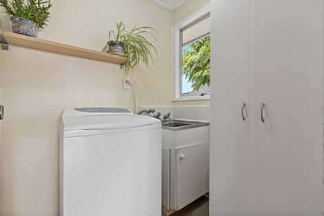 Photo of property in 62 Lynn Road, Bayview, Auckland, 0629