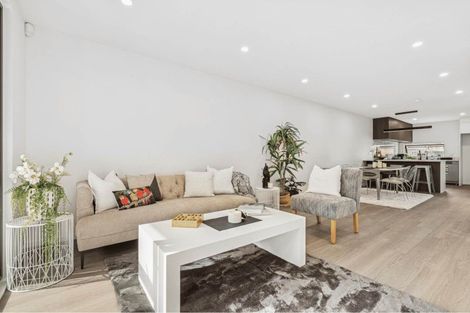 Photo of property in 1/14 Freyberg Place, Howick, Auckland, 2014