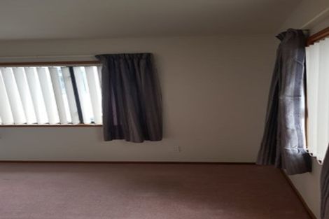 Photo of property in 12 Marina View, Paremata, Porirua, 5026