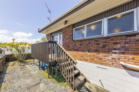 Photo of property in 1/11 Queen Street, Papakura, 2110