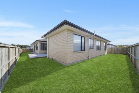 Photo of property in 38 Wellfield Drive, Papakura, 2110