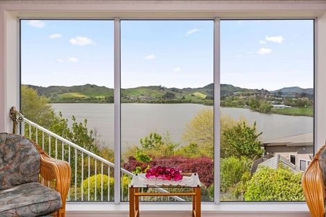 Photo of property in 44 Kimihia Road, Huntly, 3700