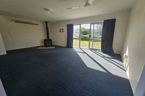 Photo of property in 35 Waite Street, Featherston, 5710