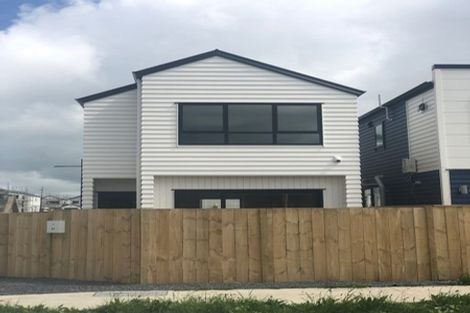 Photo of property in 37 Kaha Road, Takanini, 2110