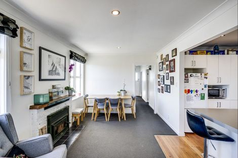 Photo of property in 1 Marshall Street, Onekawa, Napier, 4110